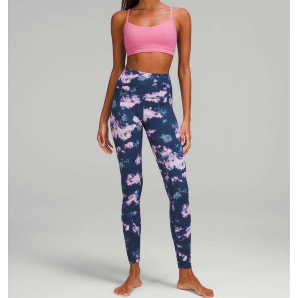 Lululemon Align High-Rise Pant 28"
Circulate Tie Dye Mineral Blue Multi Size 4